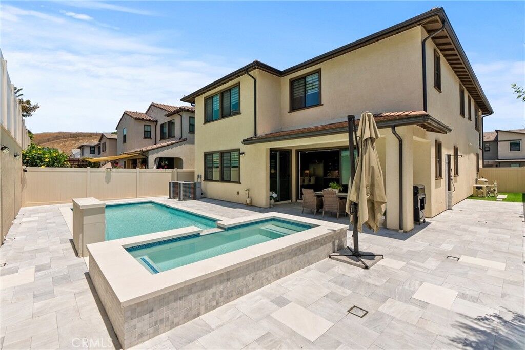 Property Photo: 27553 Upton Terrace CA 90732