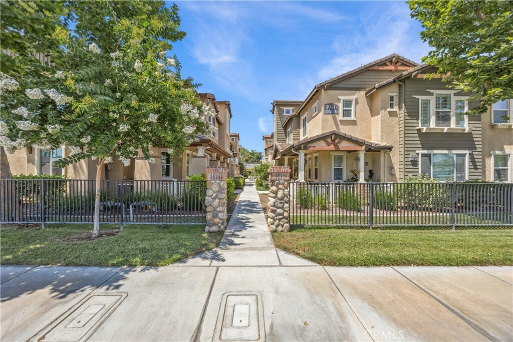 Property Photo:  3940 Polk Street A  CA 92505 