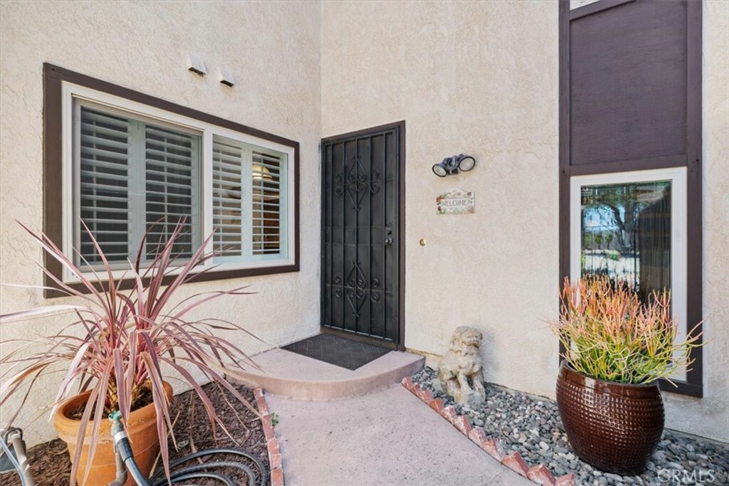 Property Photo:  126 Tallyho Road  CA 93455 