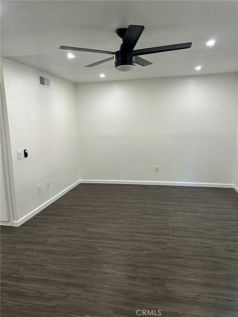 Property Photo: 2709 Tropicana Drive CA 92504