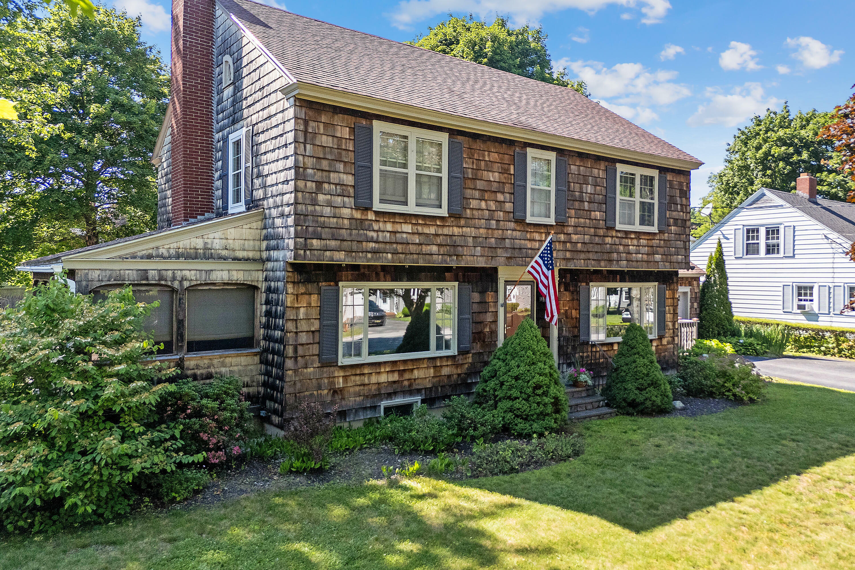 Property Photo: 36 Woodlawn Avenue ME 04210