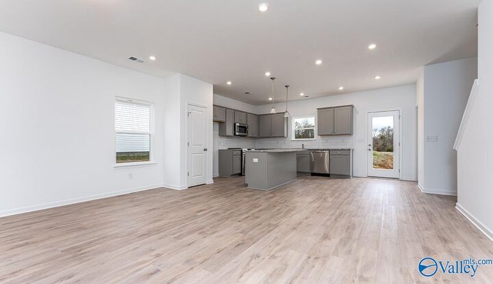 Property Photo: 1105 Tanger Glen Trail AL 35749