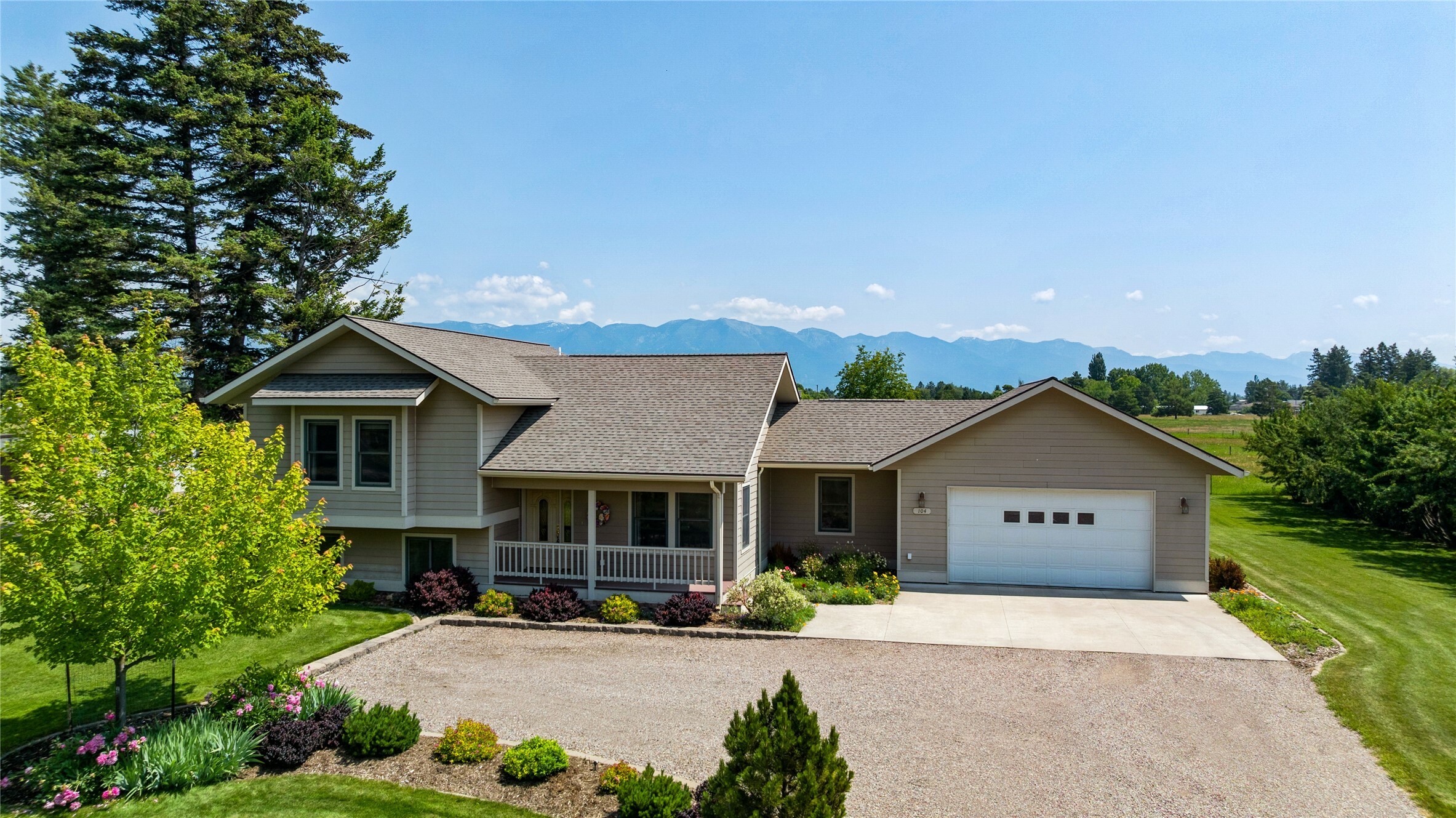 Property Photo: 104 Drake Drive MT 59901