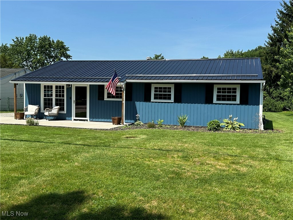 Property Photo: 10389 Wentworth Road OH 44241