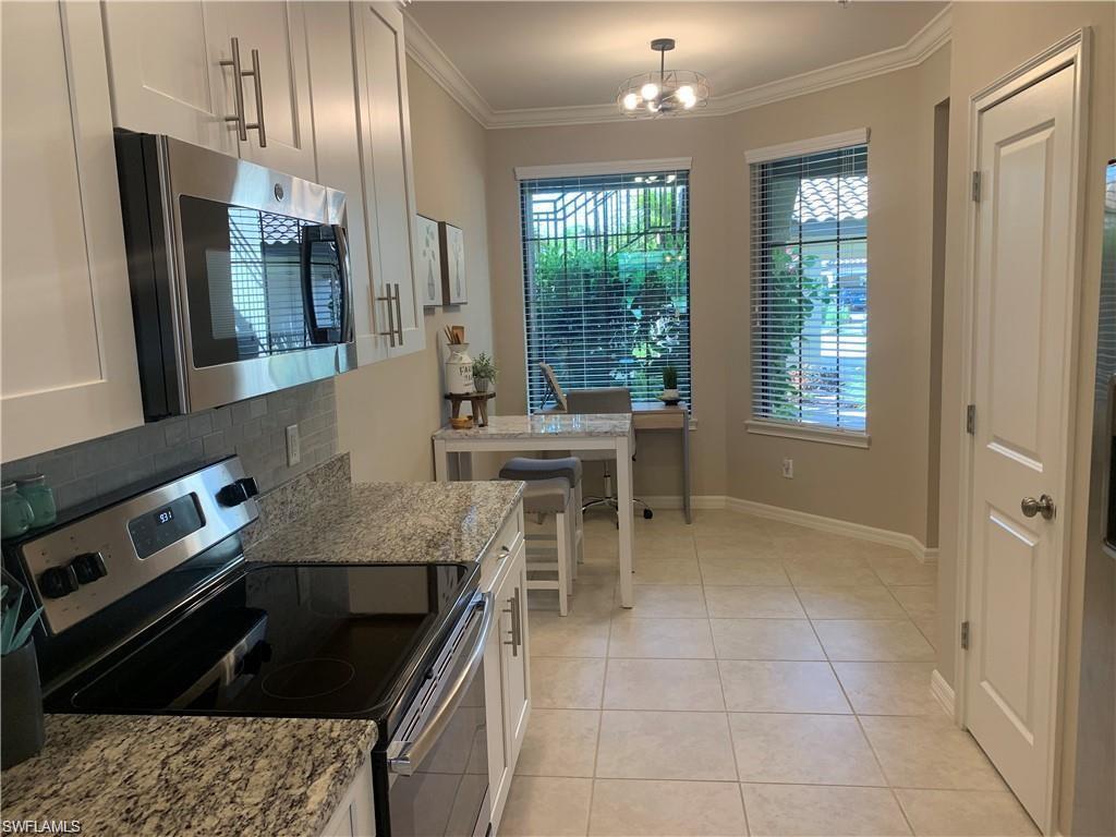 Property Photo:  9433 Benvenuto Ct 101  FL 34119 