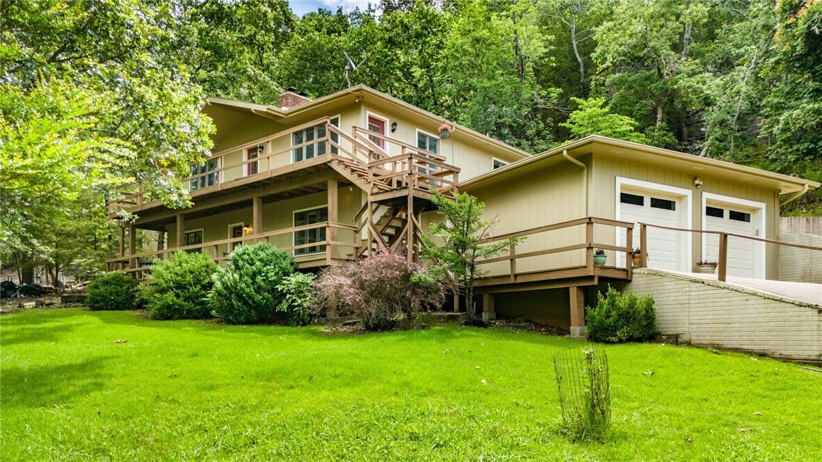 Property Photo: 8394 Admiral Nimitz Drive AR 72756