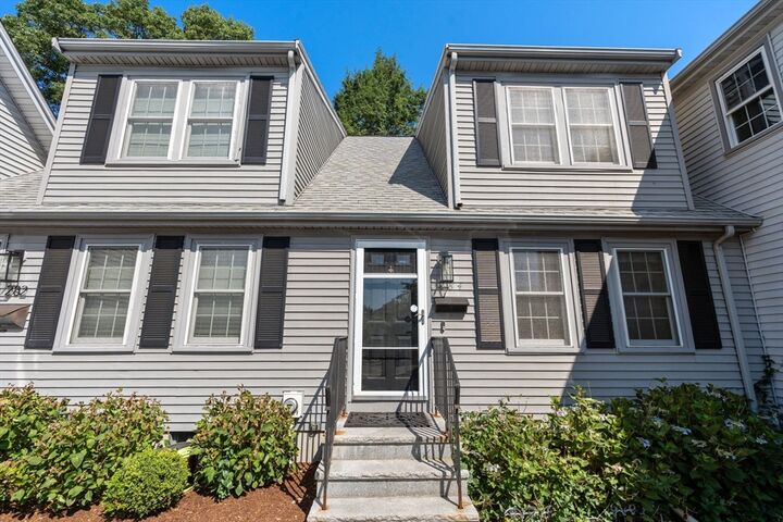 284 Linden Street 284  Wellesley MA 02482 photo