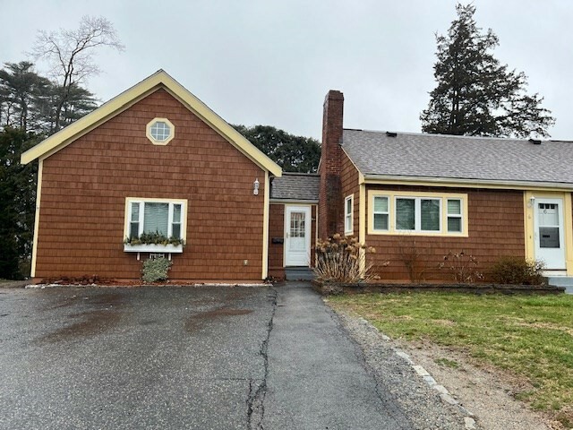 Property Photo:  6 Ridge Ave 2  MA 01760 