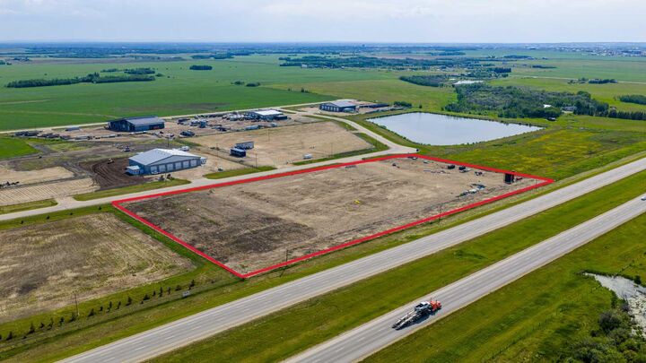 721072 Range Road 53 5 — photo 1