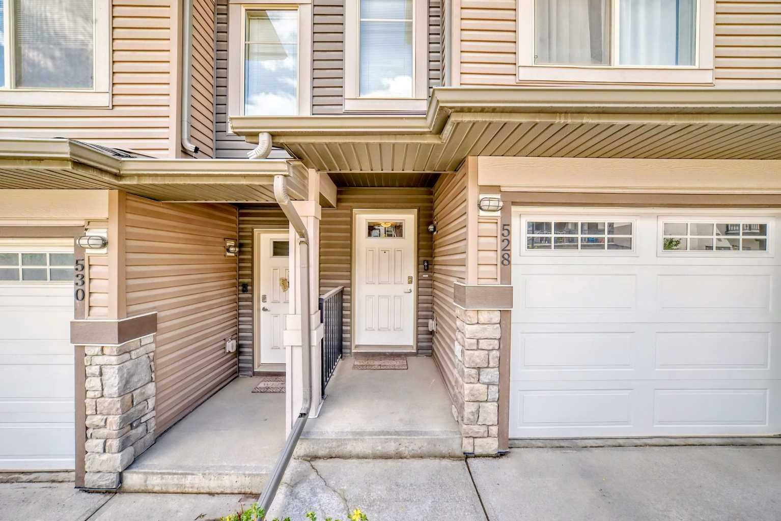 Property Photo: 528 Sage Hill Grove NW AB T3R 0Z8