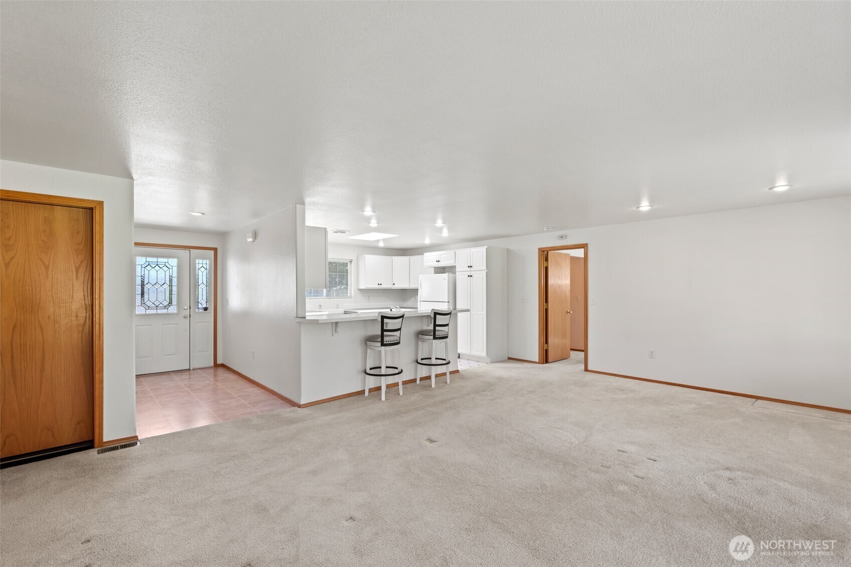 Property Photo:  19214  Lakeview Drive  WA 98851 