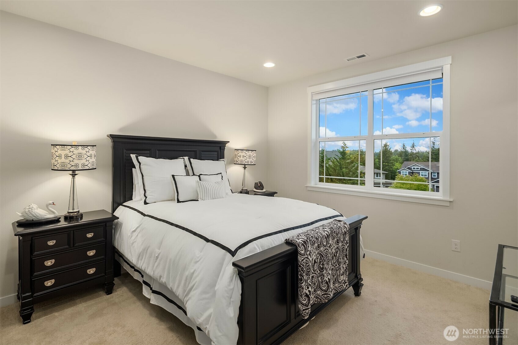 19501  58th Avenue SE  Bothell WA 98012 photo