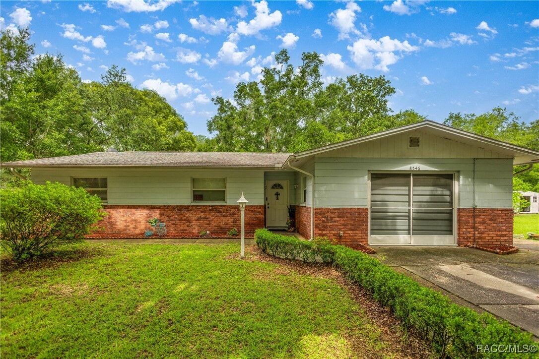 Property Photo: 8546 N Fauci Point FL 34428