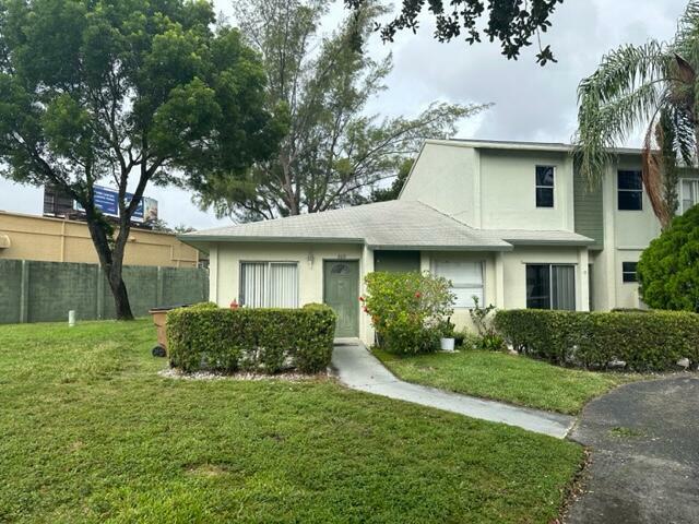 Property Photo: 860 Crystal Lake Drive FL 33064
