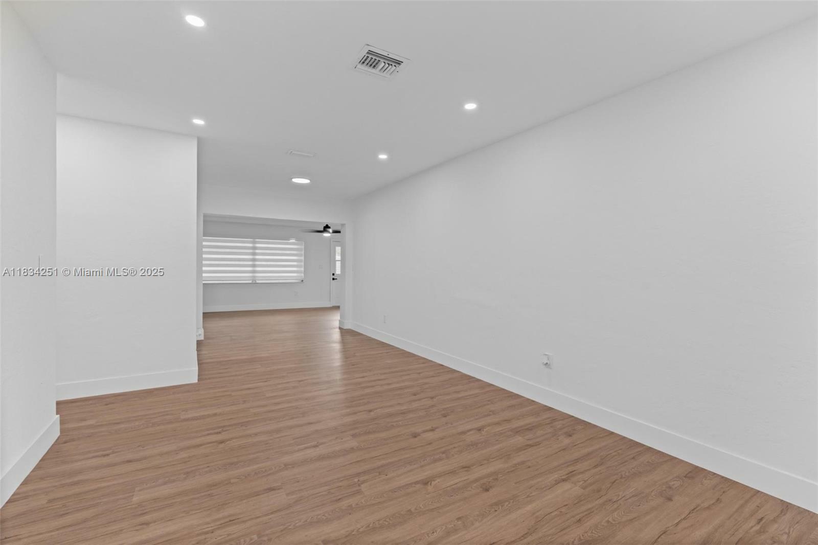 Property Photo: 20620 Anchor Rd FL 33189