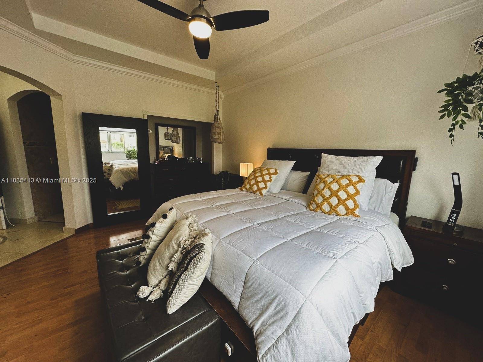 Property Photo: 7427 NW 113th Path FL 33178