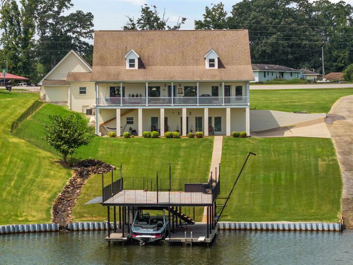 280 Alabama Shores Rd  Muscle Shoals AL 35661 - MUSCLE S photo