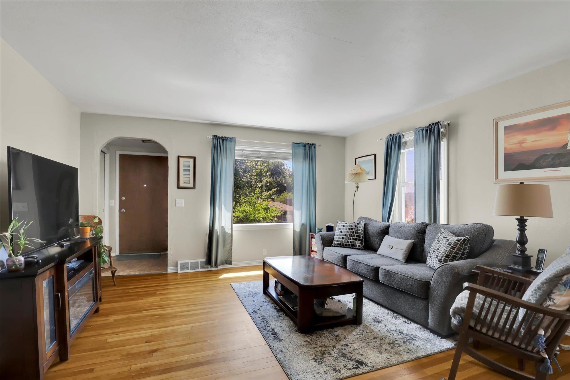 Property Photo: 2928 W Princeton Ave WA 99205