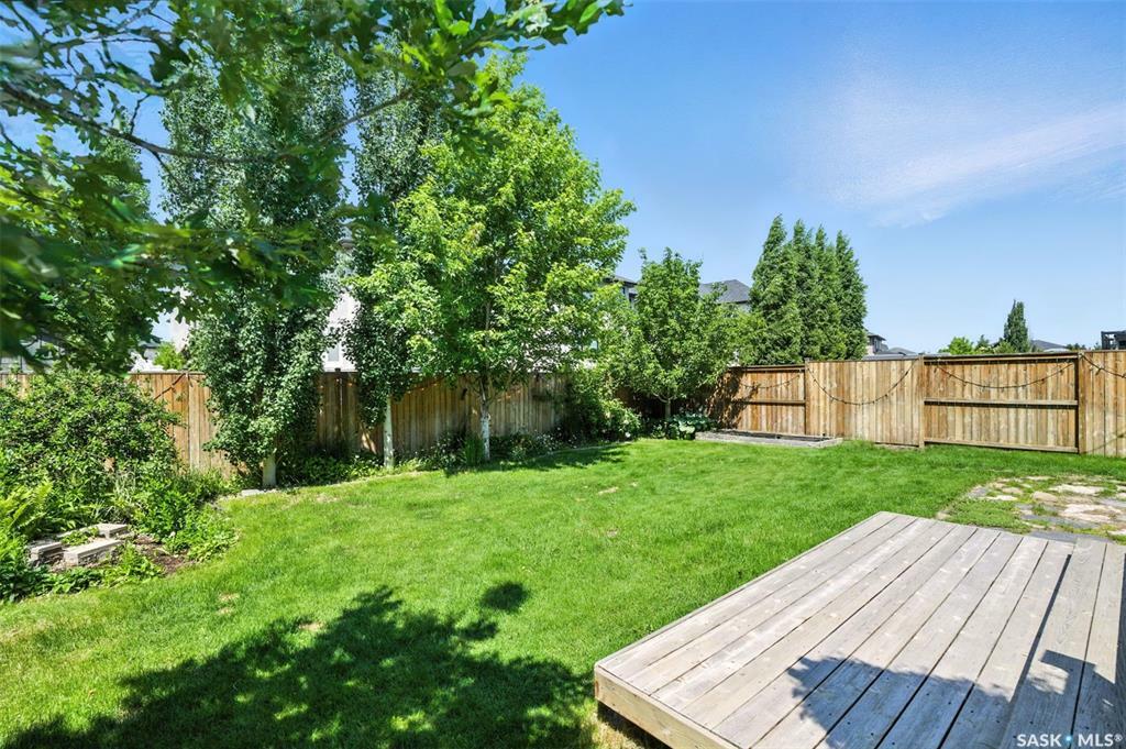 Property Photo: 930 Hunter Road SK S7T 0P8