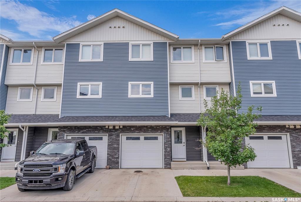 Property Photo: 315 Kloppenburg Link 309 SK S7W 0V9