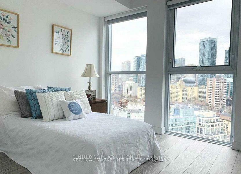 Property Photo: 159 Wellesley Street 1602 ON M4Y 0H5