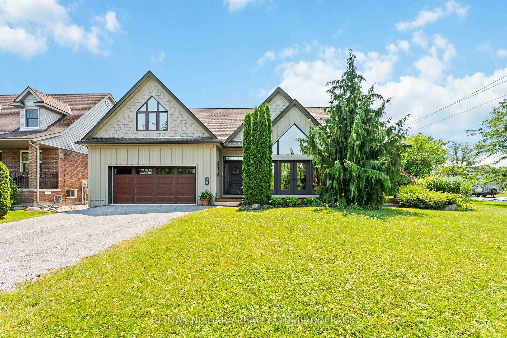 Property Photo: 4152 Bridgewater Street ON L2G 6H7