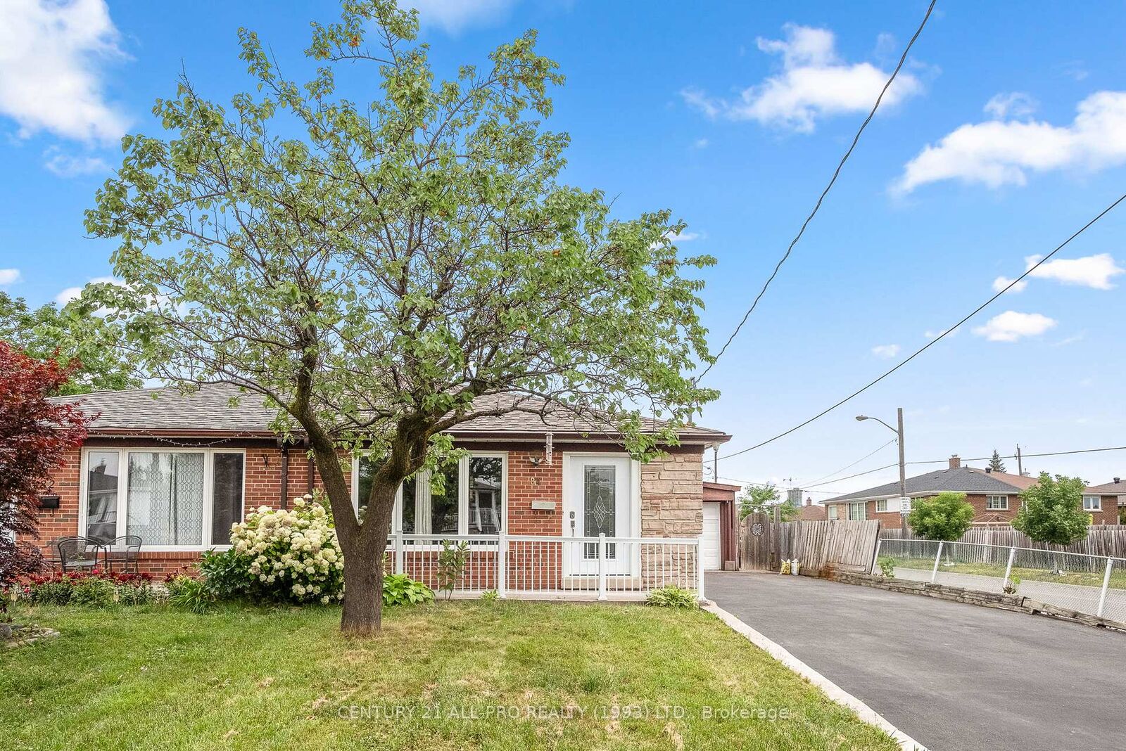 Property Photo: 84 Goldsboro Road ON M9L 1A7