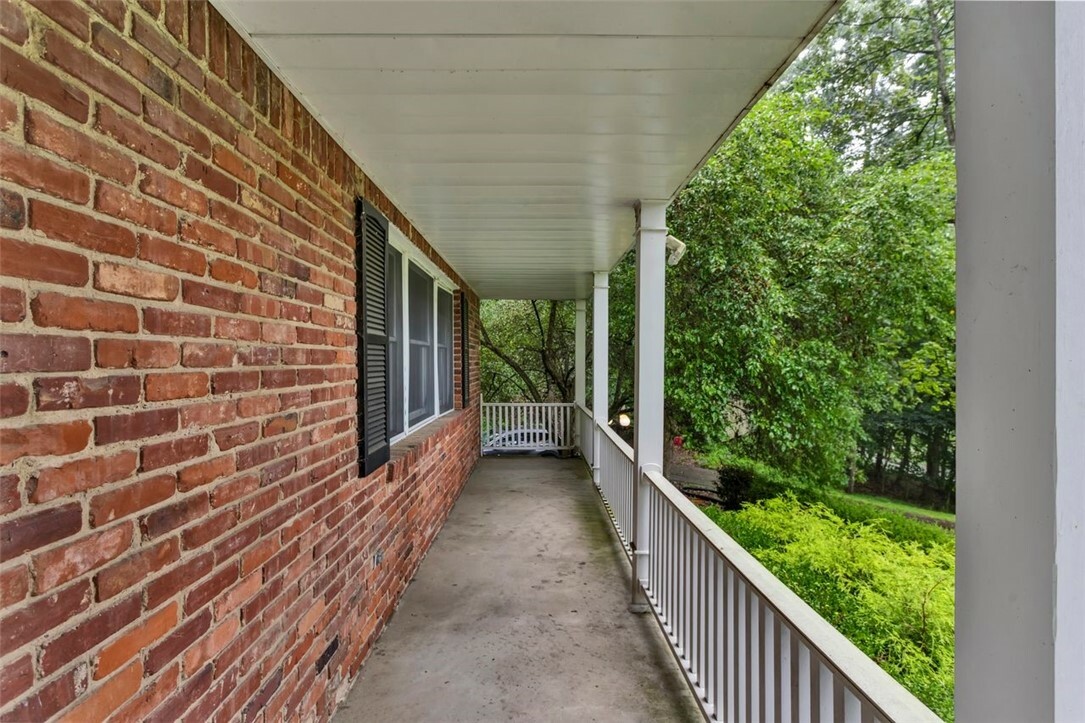 Property Photo: 4287 Trouthaven Dr PA 15668