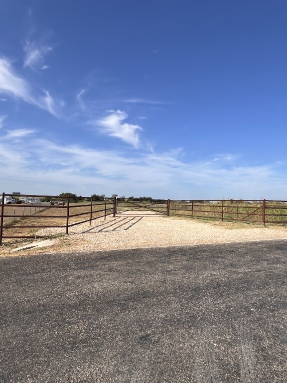 Property Photo: 700 County Road 330 Road TX 76530