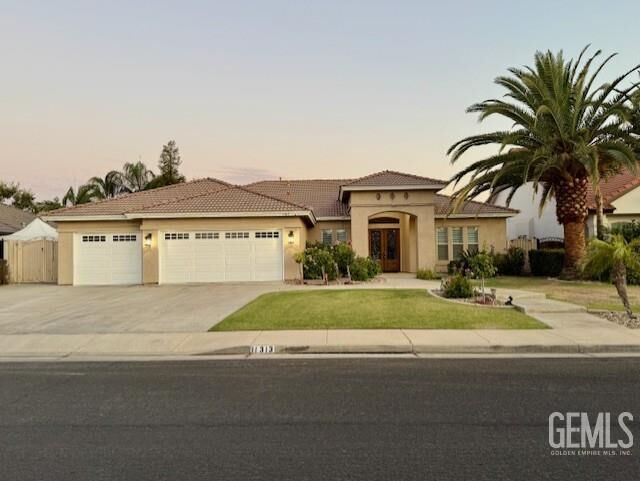 Property Photo: 11313 Andretti Avenue CA 93312