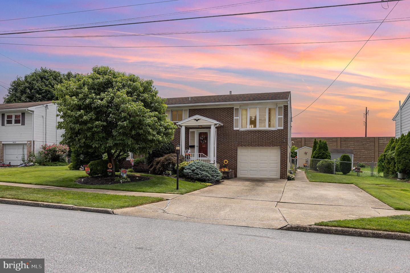 Property Photo: 4622 S Clearview Drive PA 17011