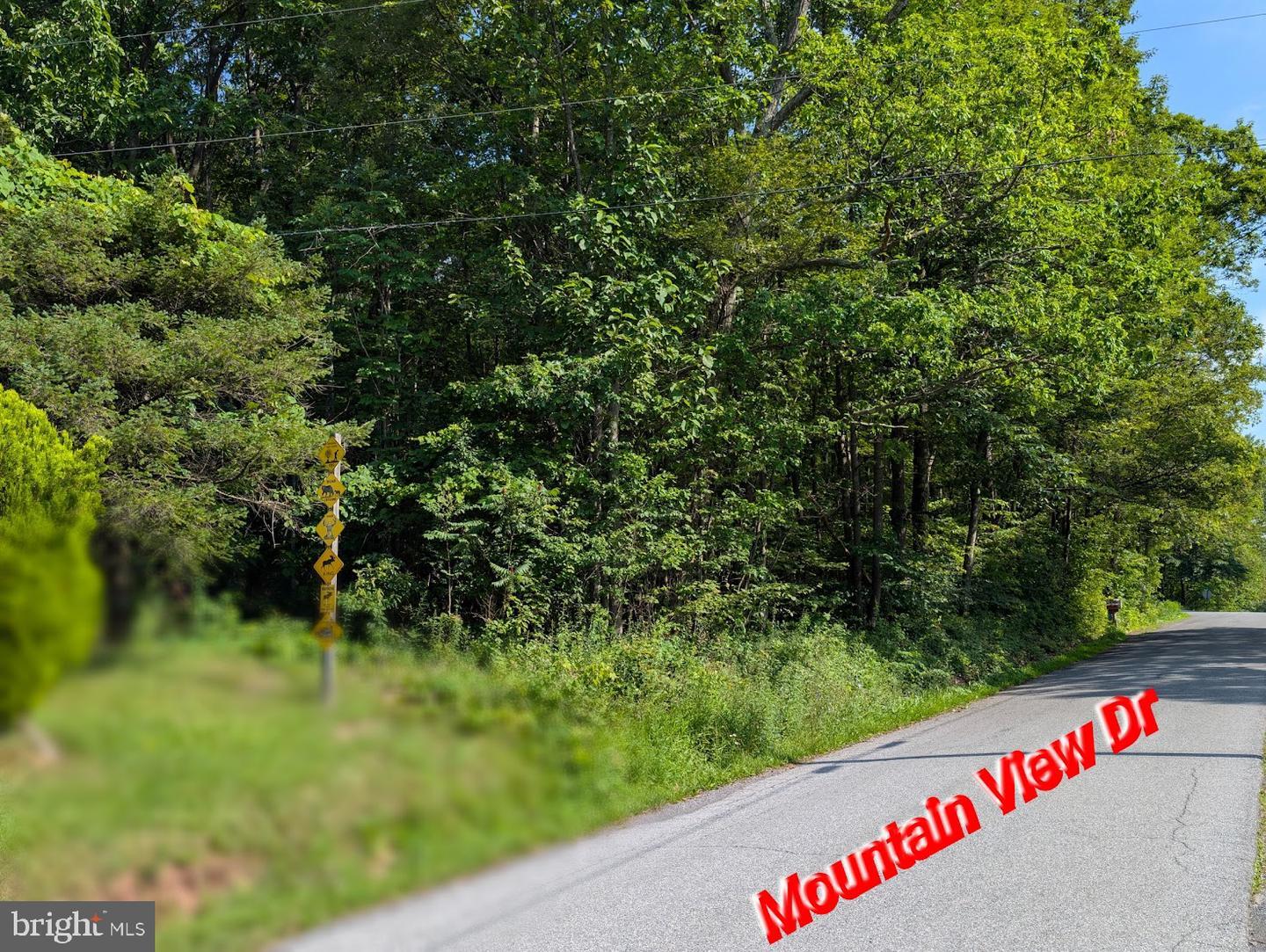 Property Photo:  752 Mountain View Road  PA 15559 