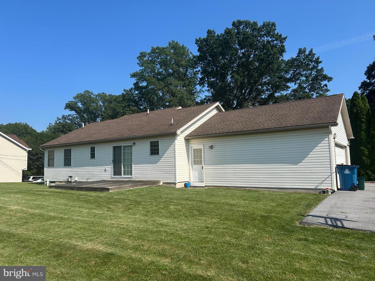 Property Photo: 624 Diehl Road PA 17055