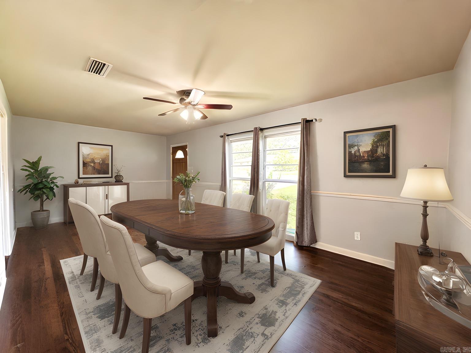 Property Photo: 2204 E Lee Ave AR 72120