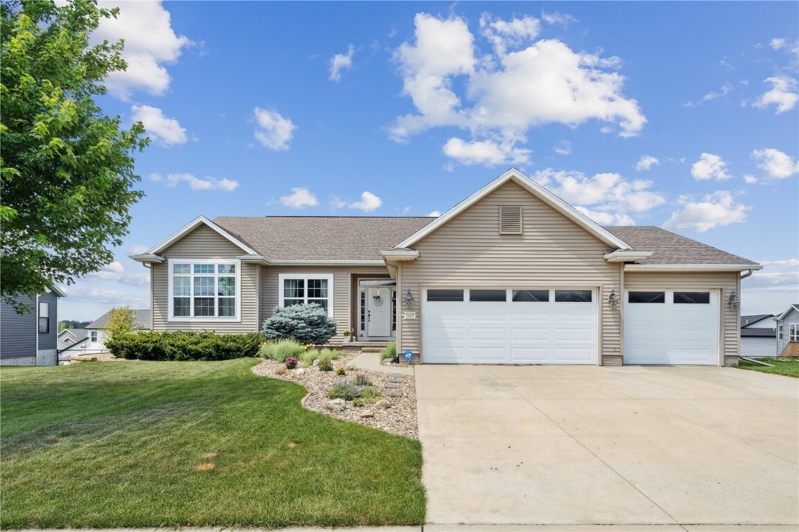 Property Photo: 2652 Vaughn Drive IA 52302