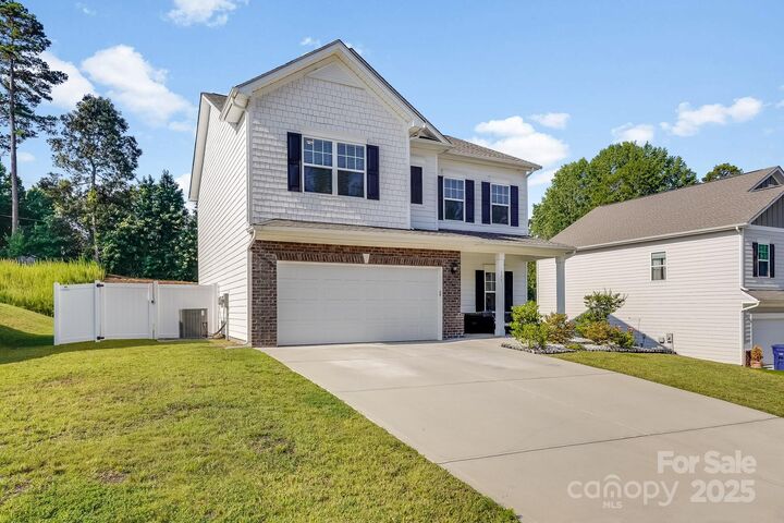 Property Photo: 177 Park View Drive NC 28163