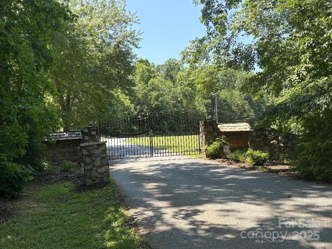Property Photo: Lot 13 Wildflower Way NC 28752