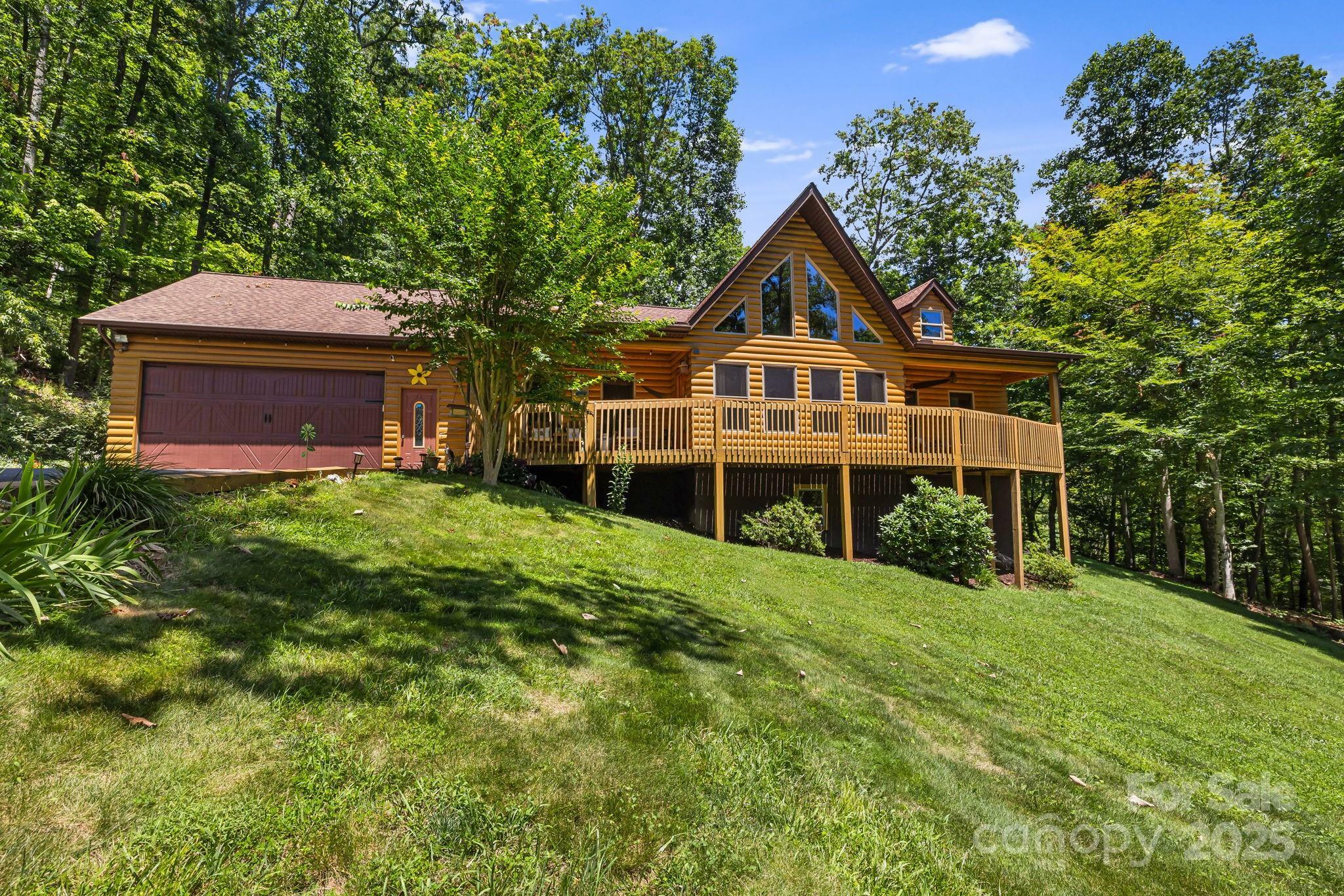 Property Photo: 66 Volunteer Drive NC 28714
