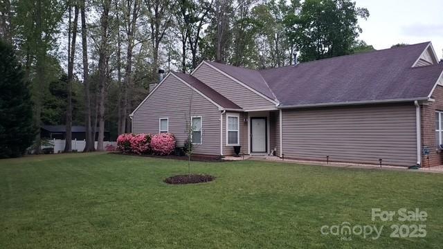 Property Photo: 1909 Leesburg Drive SC 29710