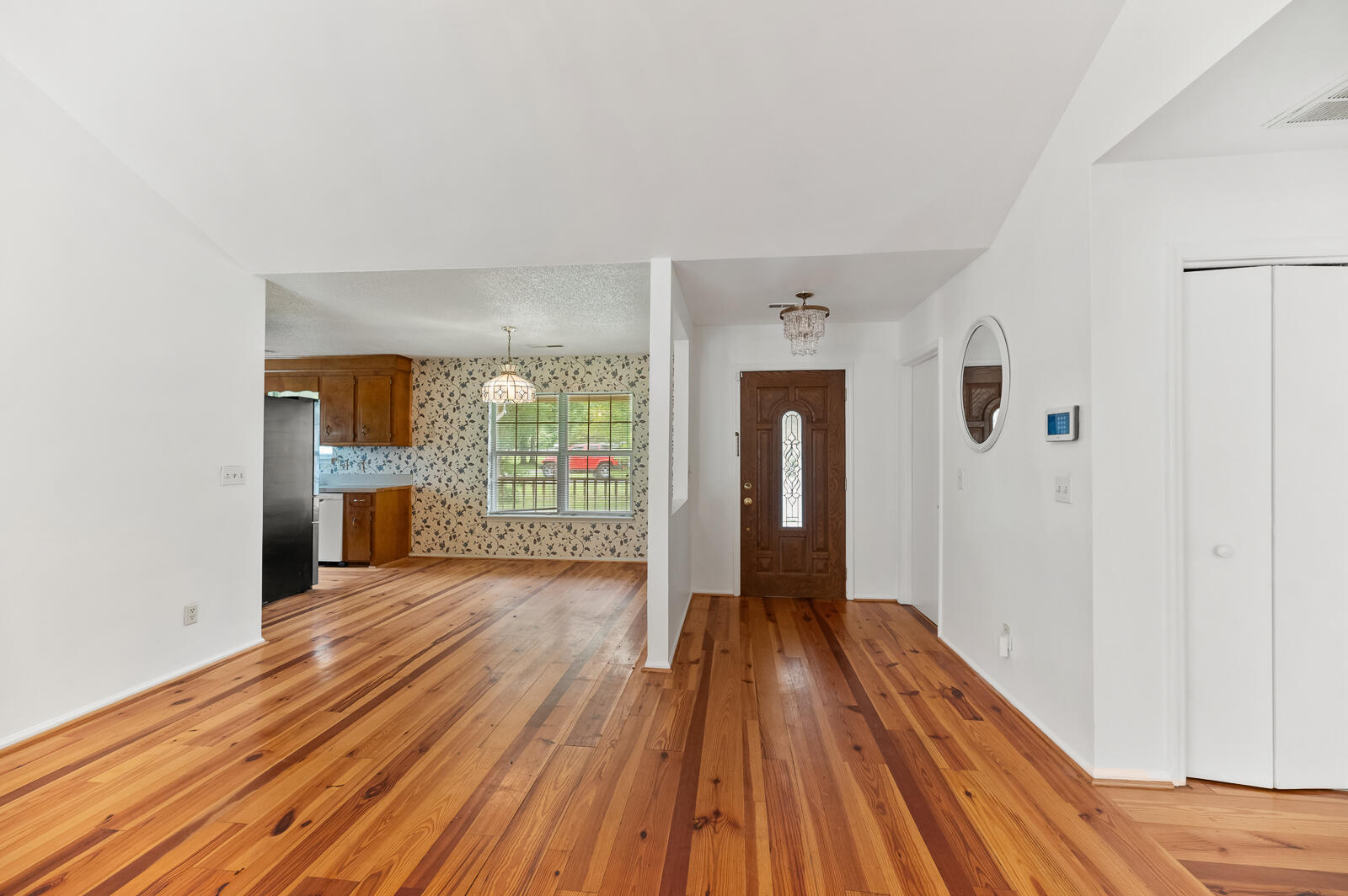 Property Photo:  303 E Pandora Drive  SC 29445 