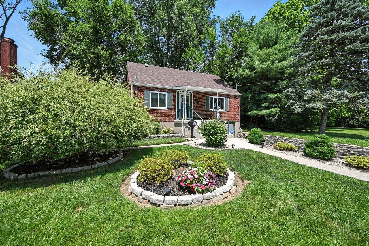 Property Photo:  1394 Adams Road  OH 45231 