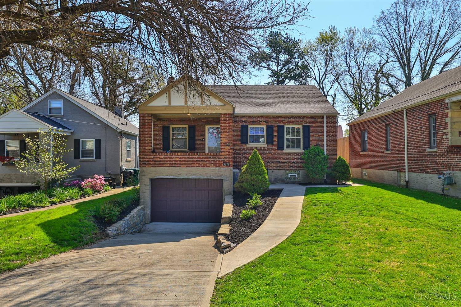 Property Photo: 3878 Marburg Avenue OH 45209