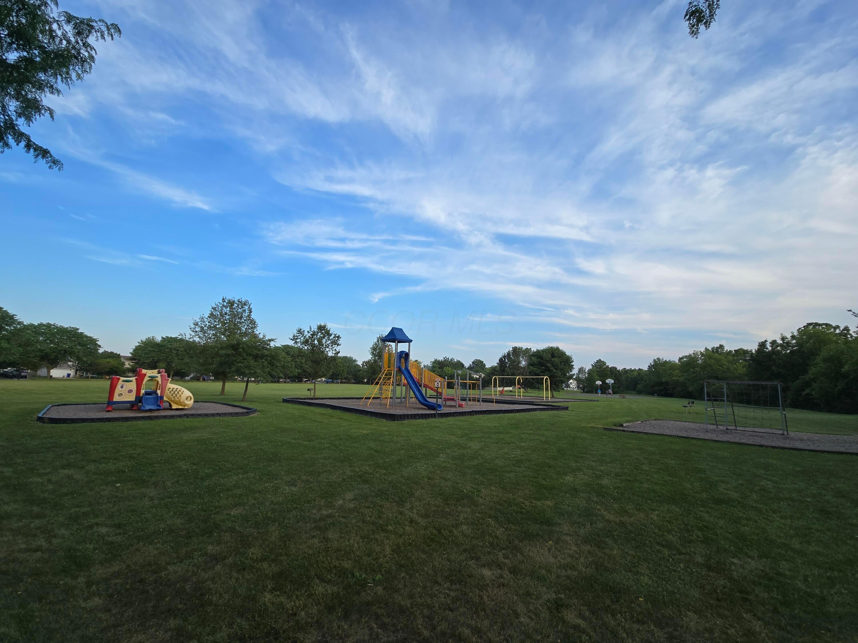 Property Photo: 218 Lexington Boulevard OH 43015