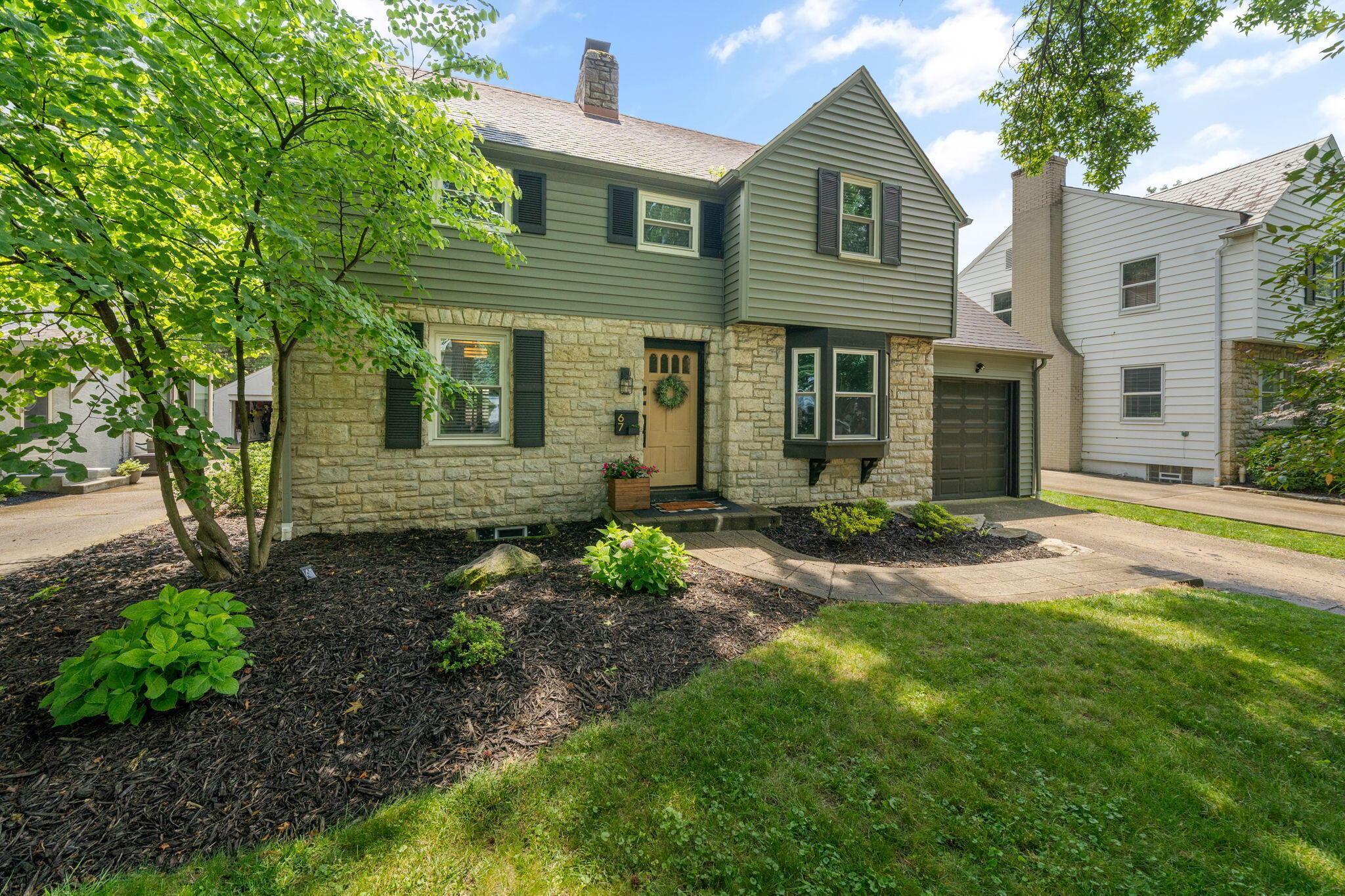 Property Photo: 67 Aldrich Road OH 43214