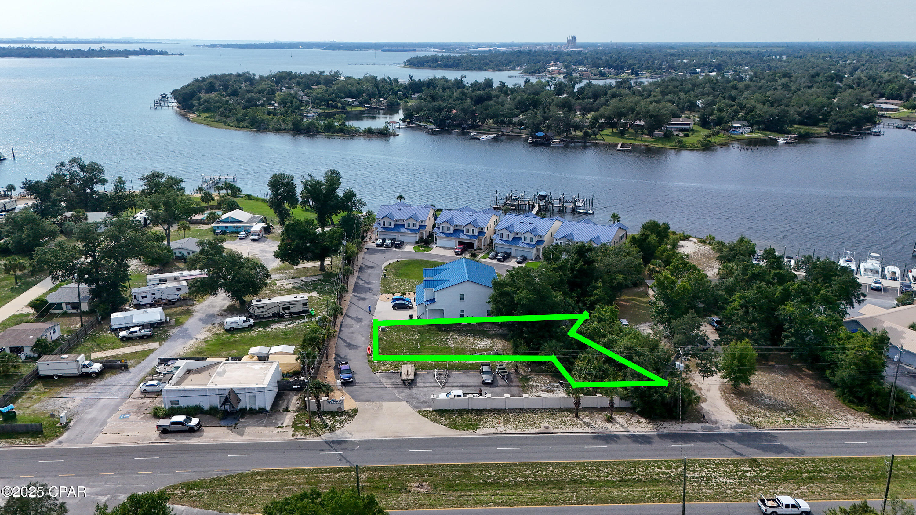 Property Photo: 5127 Blue Harbor Drive FL 32404