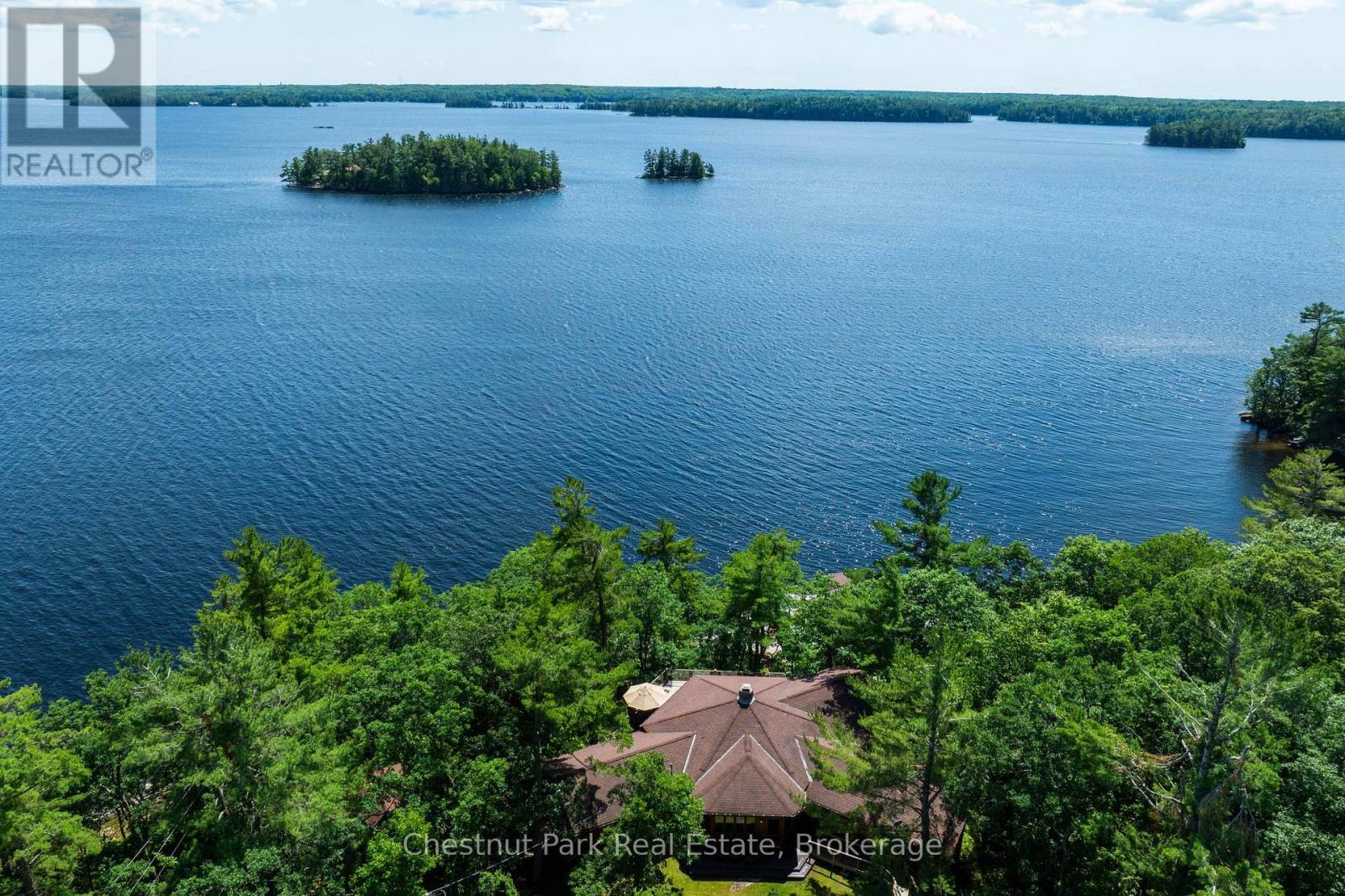 Property Photo: 2143 Muskoka Rd 118W 1 ON P1L 1W8