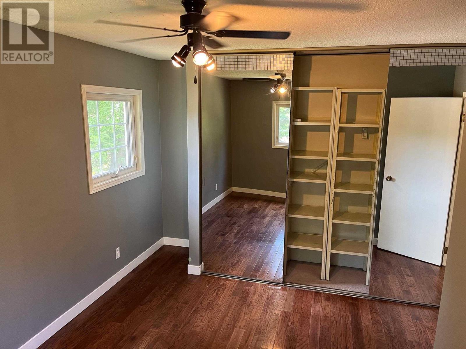 Property Photo: 7 Mascott Ave ON P9N 3A1