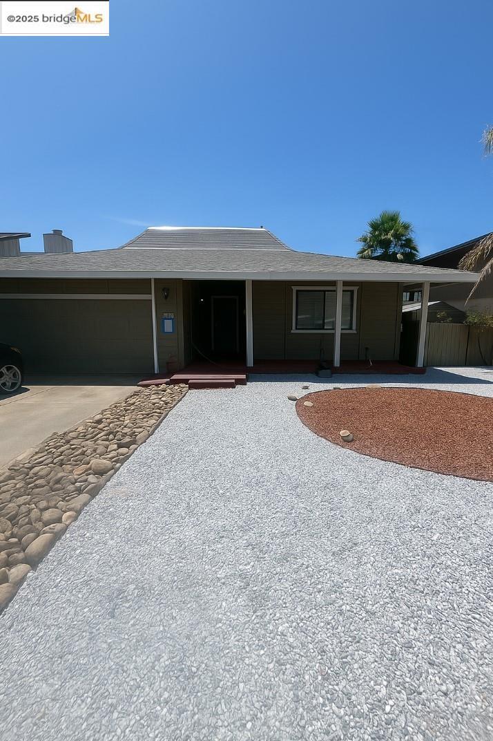 Property Photo: 1042 Willow Lake Rd CA 94505
