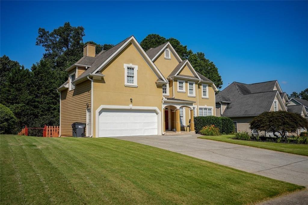 Property Photo:  385 Sweet Ivy Lane  GA 30043 
