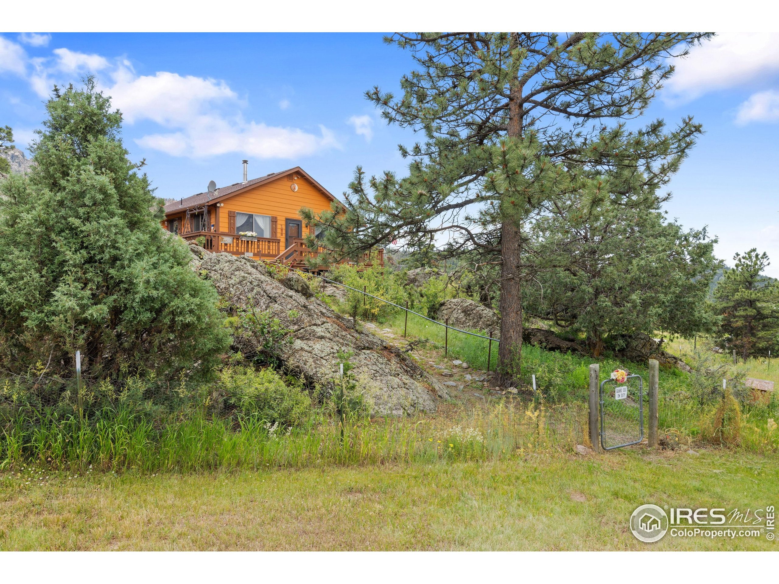 Property Photo: 760 Palisade Mountain Dr CO 80515